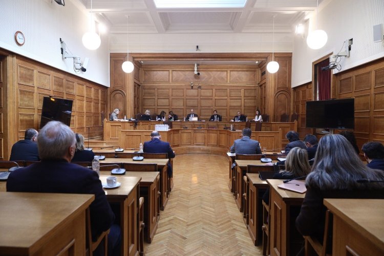 Gov & Political Affairs: Τα ανοιχτά μέτωπα της κυβέρνησης και οι επόμενες κινήσεις - Συνεδριάζει σήμερα στη Βουλή η εξεταστική για τον ΟΠΕΚΕΠΕ