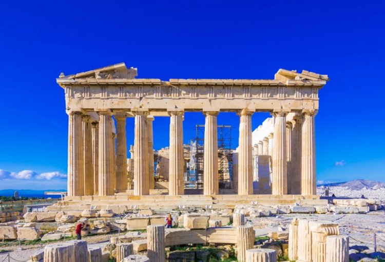 Greece’s Online Reputation Dips in Q2: Ποιοι παράγοντες επηρεάζουν τη τουριστική φήμη της Ελλάδας