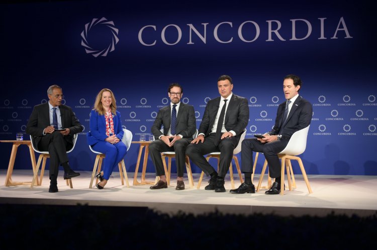 Shipping Min Kikilias - Concordia Summit: «Η Ελλάδα είναι χώρα με σύνορα, η μετανάστευση πρέπει να γίνεται με νόμιμο τρόπο»