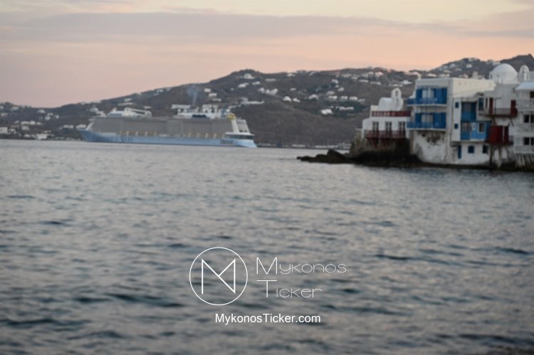 Weather Forecast: Σε κλοιό κακοκαιρίας η χώρα - Βροχές και βαθμιαία σποραδικές καταιγίδες στις Κυκλάδες