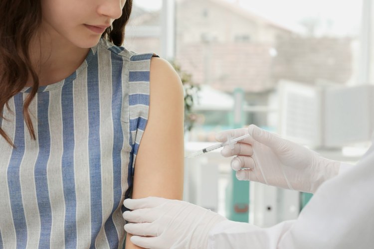 Influenza Vaccine for 2025-2026: Ξεκινάει ο εμβολιασμός κατά της εποχικής γρίπης - Ποιες ομάδες προηγούνται [Έγγραφο]