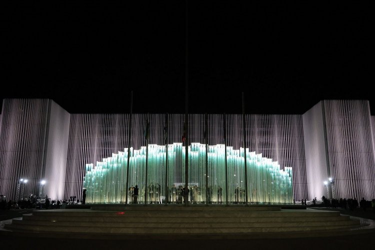 Ministry of Defense: Η νέα όψη του Πενταγώνου - Όσα έγιναν στην τελετή!! Ανασχεδιασμός και του Μνημείου του Άγνωστου Στρατιώτη [Pics+Videos]