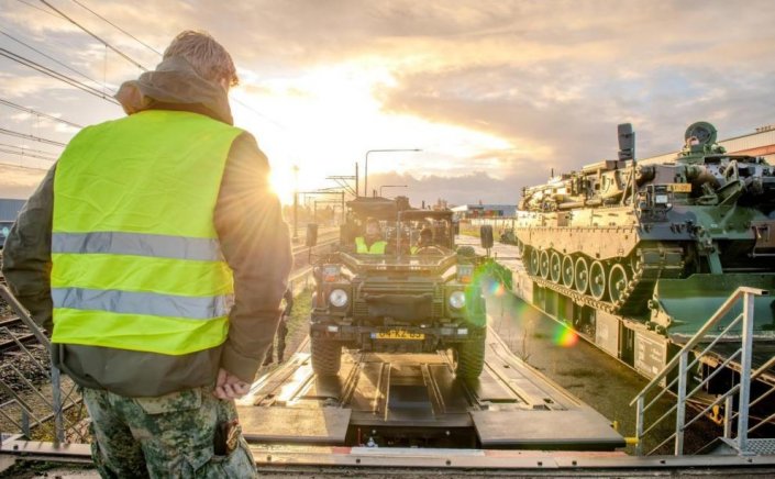 EU-wide Military Mobility: Σχέδιο για τις διασυνοριακές στρατιωτικές μετακινήσεις - «Στρατιωτικό Σένγκεν» - Πλάνο τριών ημερών για «απάντηση» των «27»