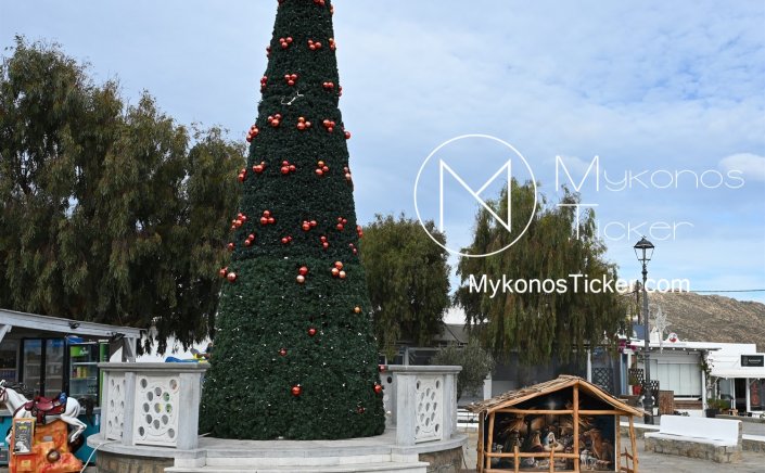 Χρήστος Βερώνης: “Από τη μαγεία του σύμπαντος στη θαλπωρή της παράδοσης” – Η Άνω Μερά φωταγωγεί το Δέντρο της ελπίδας και γίνεται η «καρδιά» των Χριστουγέννων