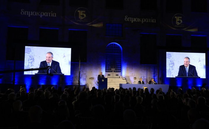 Past PM Karamanlis: Ολομέτωπη επίθεση Καραμανλή στο Μαξίμου για Σκάνδαλο Υποκλοπών, ΟΠΕΚΕΠΕ, Αγρότες, Θεσμούς, Χειραγώγηση του Τύπου [Video]