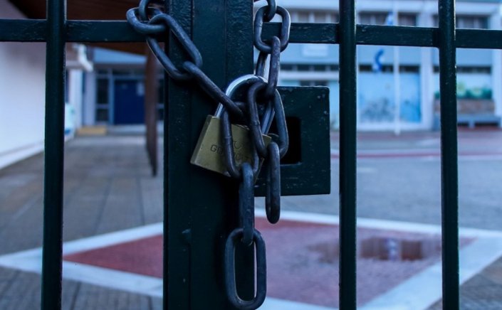 Teachers on strike: Απεργούν οι εκπαιδευτικοί!! Τι θα γίνει με τα σχολεία!!