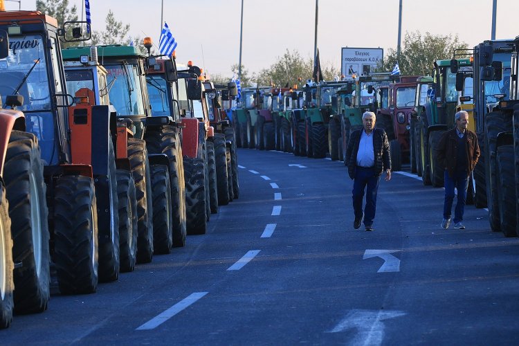 BTS: «Πρόεδρε στήσε κάλπες πριν το Πάσχα»!! Τι τρομάζει το Μαξίμου!!