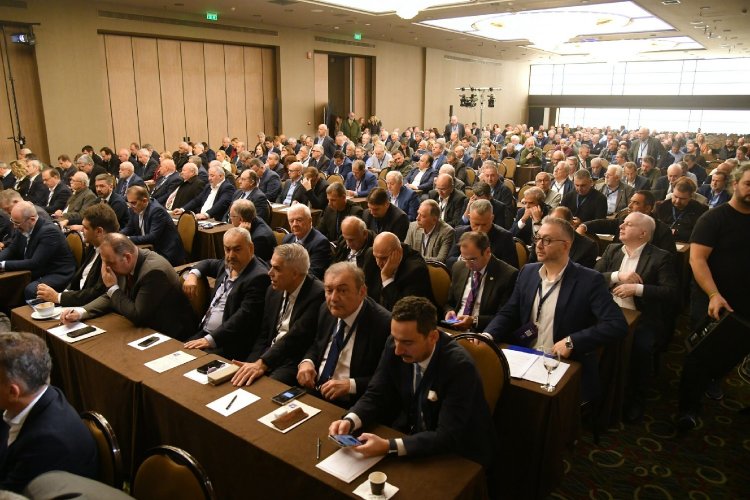 KEDE: Με συντριπτική πλειοψηφία, 67%, η Γενική Συνέλευση της ΚΕΔΕ τάχθηκε υπέρ του νέου Κώδικα Αυτοδιοίκησης [Video]