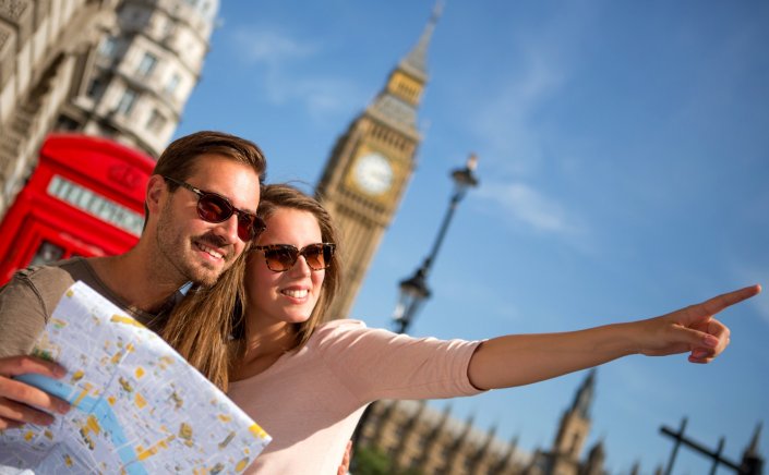 Travel to the UK: Τέλος εποχής για την ελεύθερη είσοδο στο Ηνωμένο Βασίλειο: Αυστηρή εφαρμογή της ETA από 25 Φεβρουαρίου