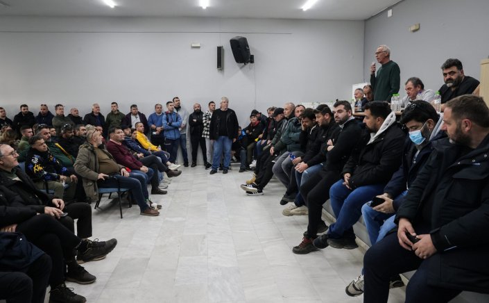 Protesting Greek farmers: Πάει για Παρασκευή το ραντεβού αγροτών με Μητσοτάκη - Αντιπροσωπεία «25+5» στο Μαξίμου