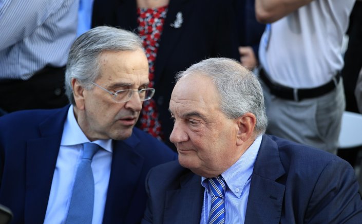 Past PM Karamanlis-Samaras: Νέο ραντεβού Καραμανλή - Σαμαρά