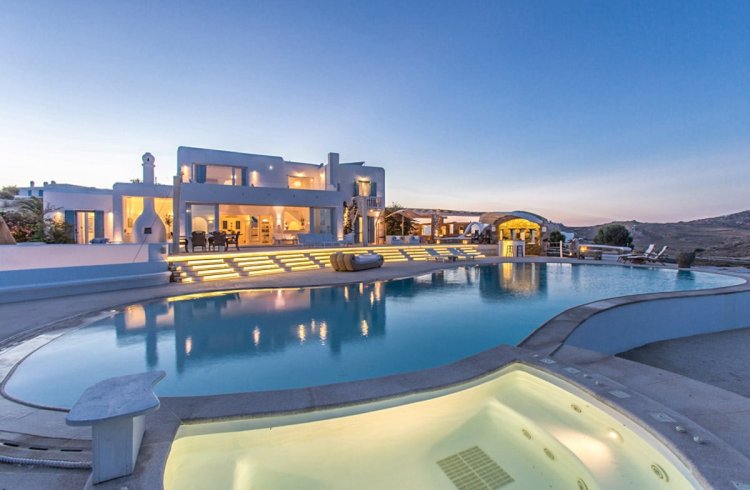 Tourism Eco-Rules: Νέο πλαίσιο για τον Τουρισμό!! Πώς επηρεάζει η απόφαση τα έργα στη Μύκονο; Τι αλλάζει για ξενοδοχεία και επενδύσεις - Ο κανόνας του 20% & οι κόκκινες γραμμές [ΦΕΚ]