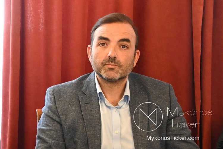 President of Mykonos Council, Σταύρος Γρύμπλας: Κάλεσμα Ενότητας εν μέσω διεθνών εντάσεων -  Αποδοκιμασία της παραπληροφόρησης των Fake Accounts