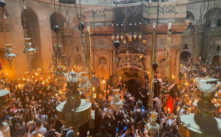 Holy Light Arrival Greece: Πώς θα έρθει το Άγιο Φως στην Ελλάδα!! Το παρασκήνιο της αποστολής και το σχέδιο έκτακτης ανάγκης!!